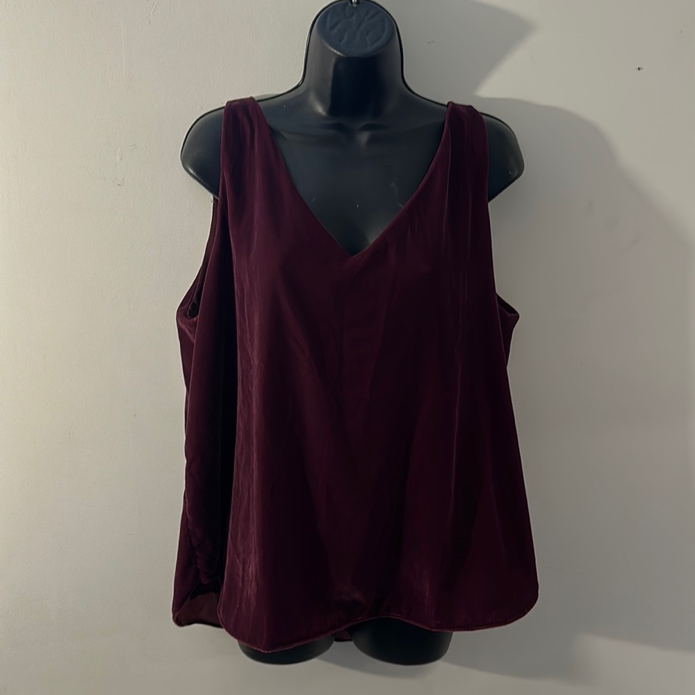 Loft maroon velour feel tank top XL NWT